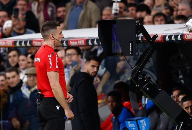 裁判, 佛朗哥独裁, 和媒体上