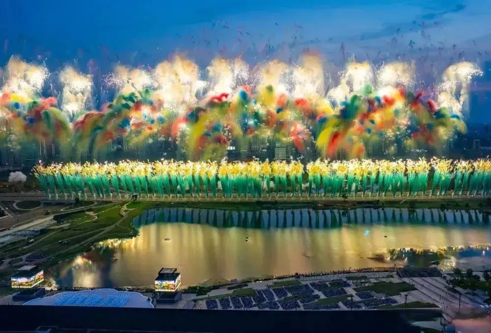 运动无限, AA, 速度