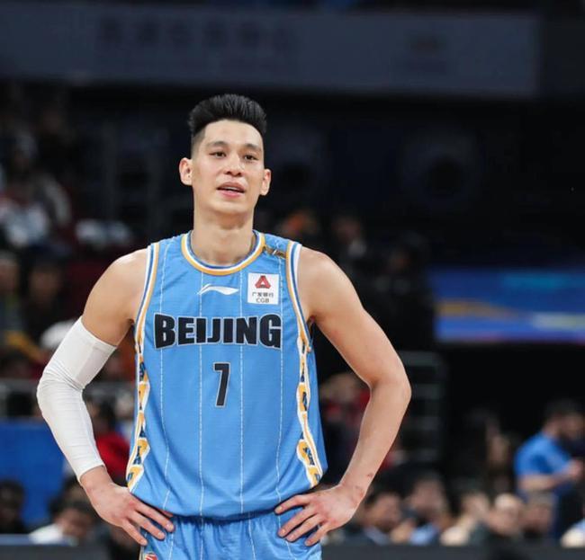 那个球员就, 体坛篮球秀, 不点名儿了