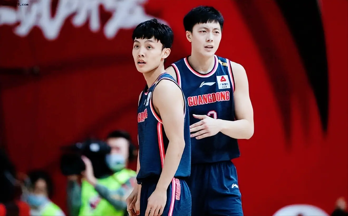 川队难以招, 出来与胡金